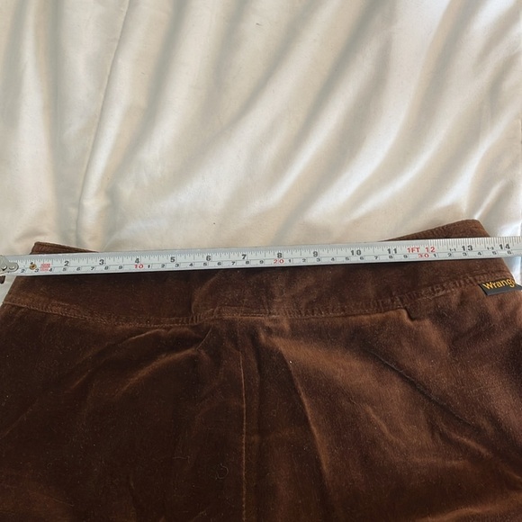 Vintage 1965-1970 Wrangler Brown Velvet Wide Leg Vintage Size 14 Size 6 US - Picture 7 of 11